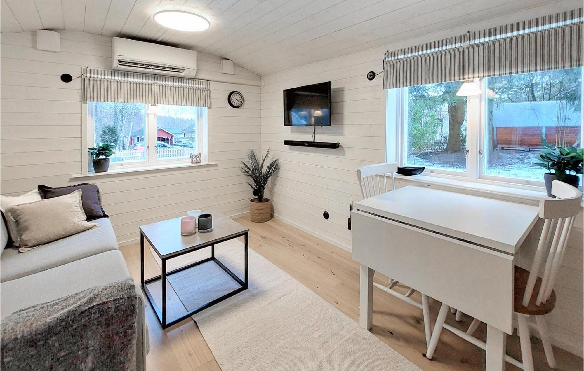 Lovely Home In Ludvigsborg With Kitchen Hörby 外观 照片